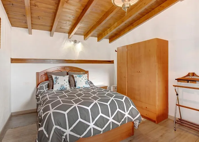 La Bodega De Julian *